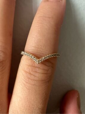 14k Yellow Gold Chevron Diamond Stackable Wedding Band
